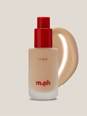 M.PH Le Skin Weightless Serum Foundation. Medium Shade 130 O
